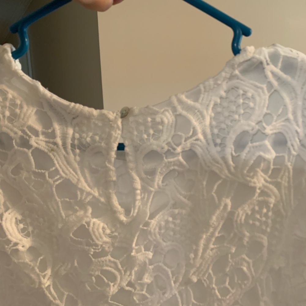 White dress - Picture 4 of 7